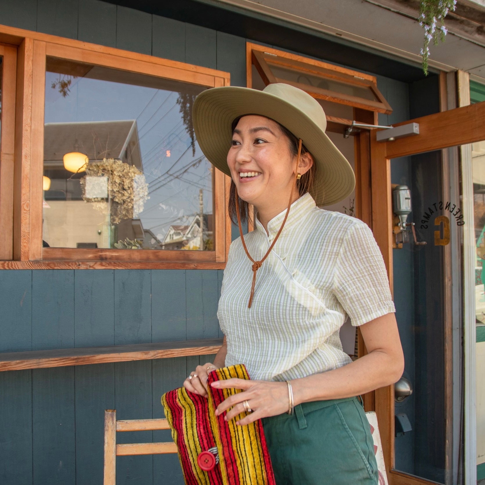 堀まいの] チャイナボタンブラウス – SELSEA OnlineStore